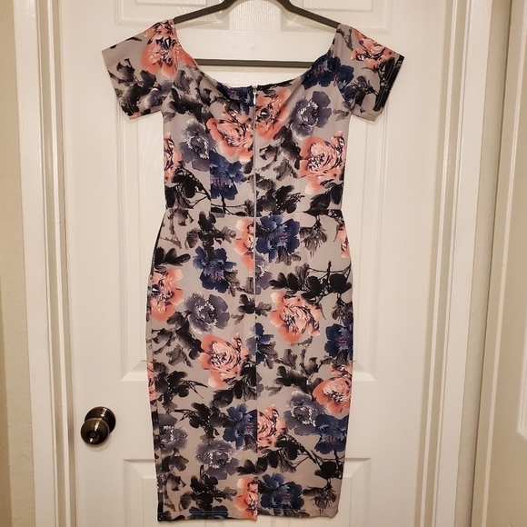 Paper Dolls London Grey & Pastel Floral Bodycon Dress - US Sz 6. - Picture 5 of 11